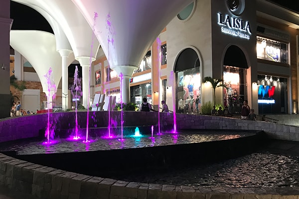 The Grand Venetian vacation condos are right in front of La Isla Shopping Village in Puerto Vallarta